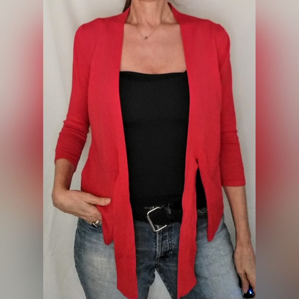 Premise Studio Red Knit Cardigan with Three quarter Sleeves M